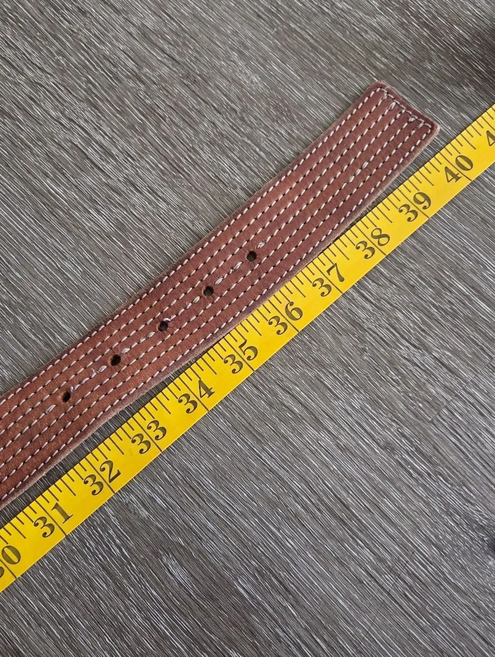AMERICAN EAGLE BROWN GENUINE LEATHER  STITCHED CASUAL BELT Sz M Unisex